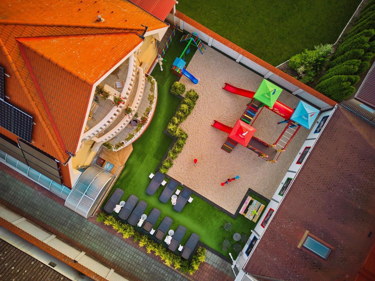 Hotel Tokajer Wellness Panzió Keszthely